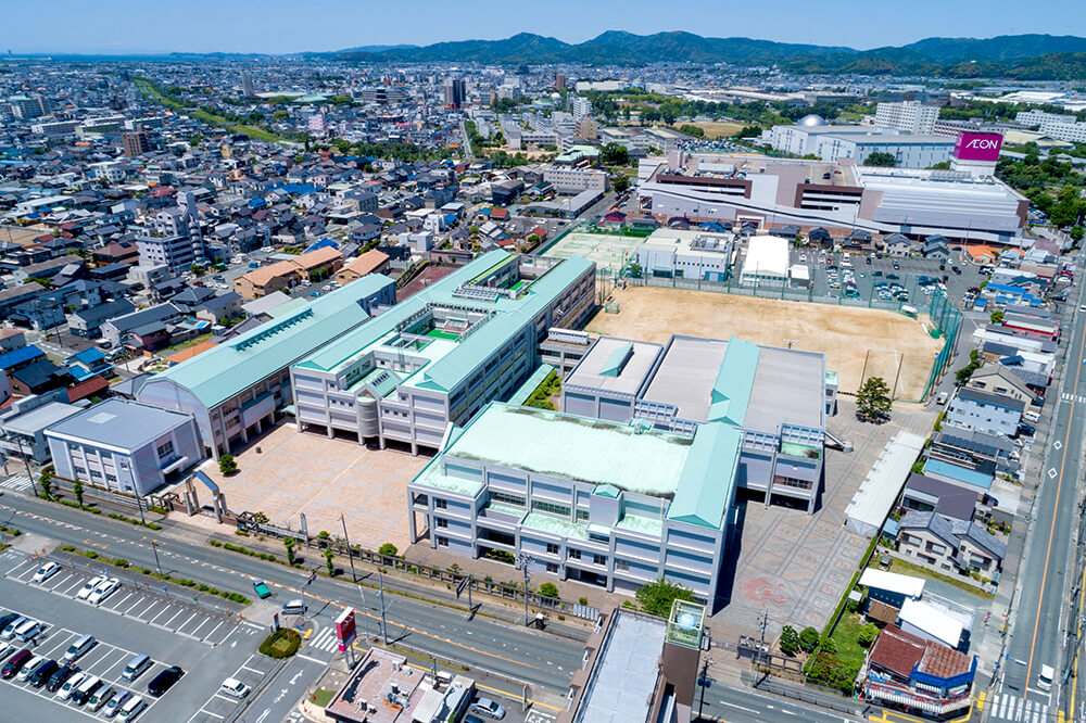 豊川高等学校