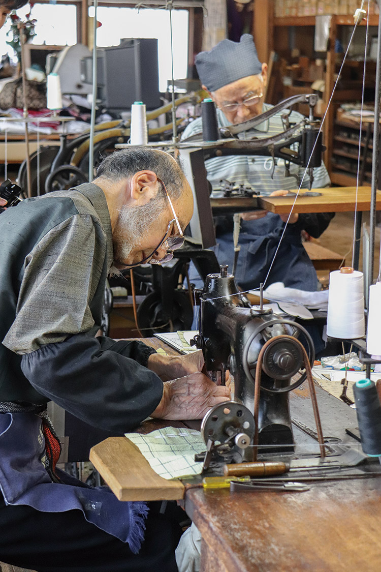 「伝統を紡ぐ」