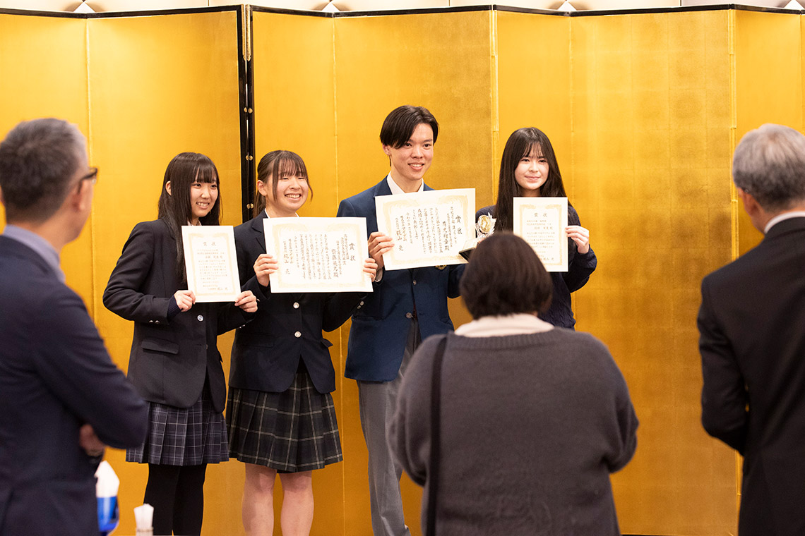アイデム写真コンテスト「はたらくすがた」第19回 表彰式の様子